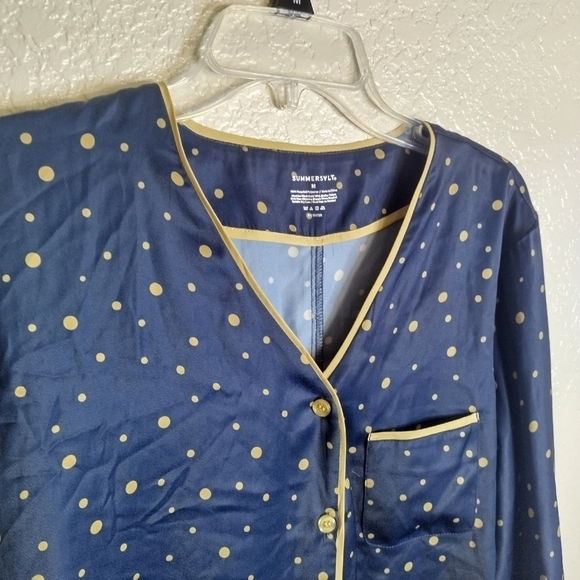 NWT Summersalt Button Down Shirt Top Long Sleeve Satin Navy Blue Polka Dot SZ M - Picture 1 of 6